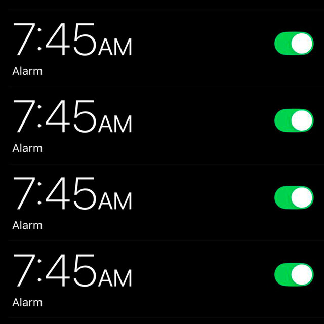 7:45 АМ