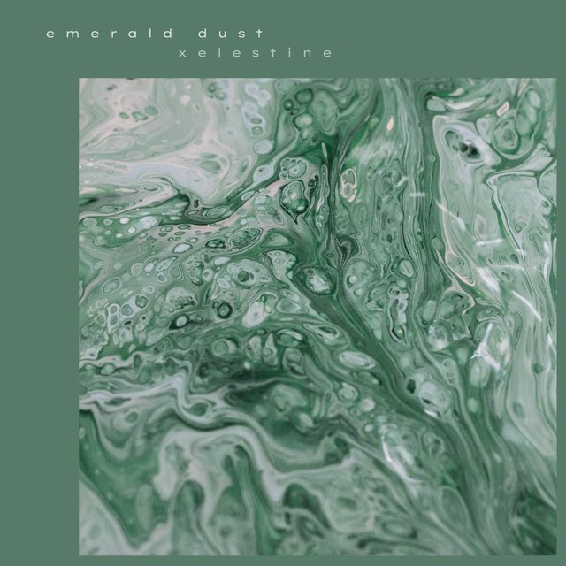 emerald dust