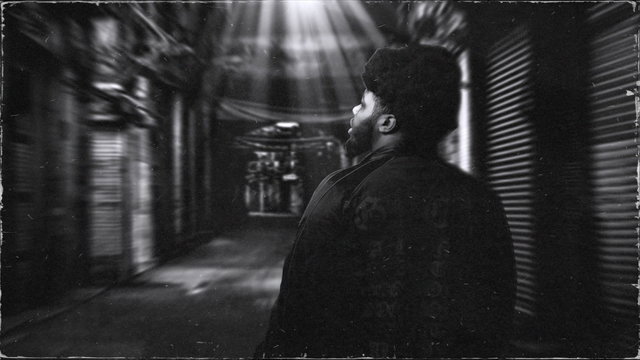 Drums & Drakes (Lyric Video)