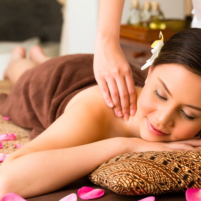 Peaceful Melodies for Spa Relaxation