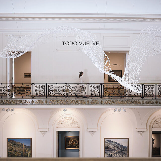 Todo vuelve (sesión en vivo)