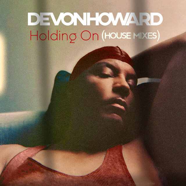 Holding on (House Mixes)