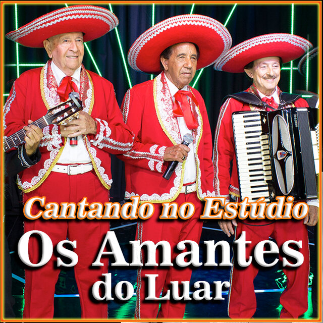 Cantando no Estúdio