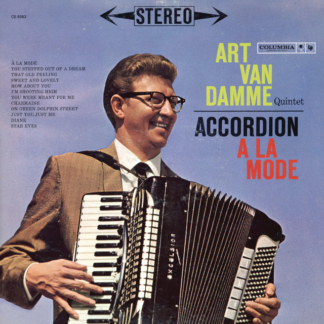 Accordion À La Mode