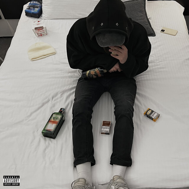 ROYAL BED