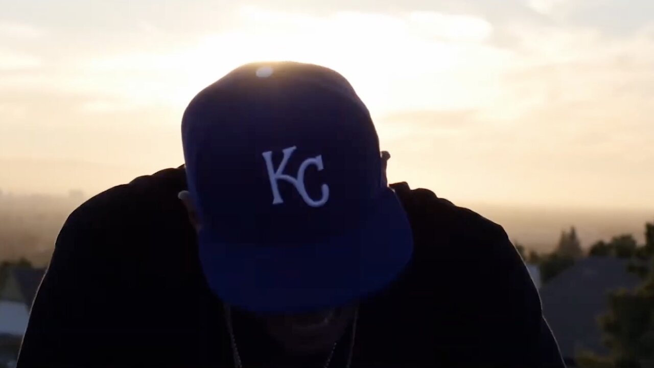Can I Live  (Official Music Video)
