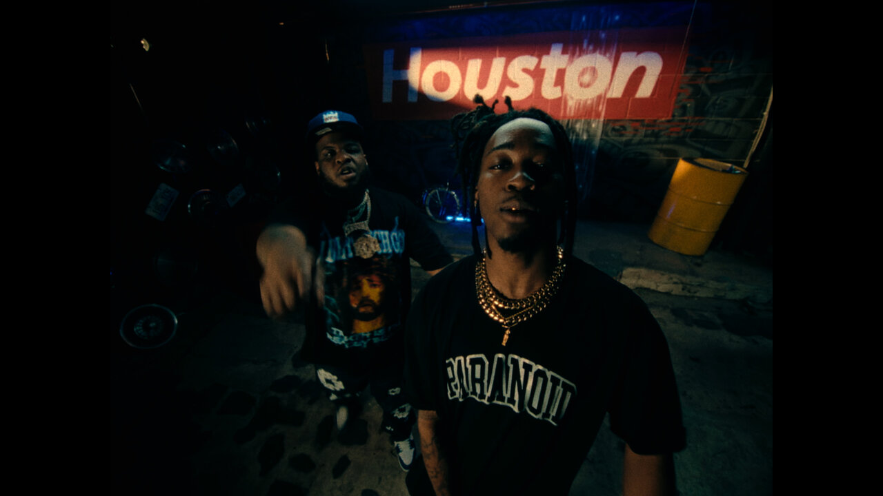 OFF THE PORCH (feat. BigXthaPlug & Maxo Kream) (Official Music Video)