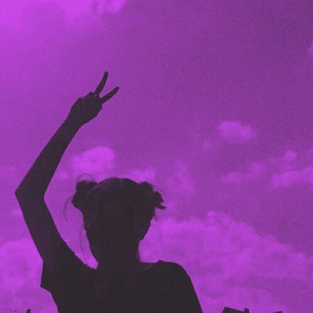 clouds (feat. lilwaterbed)