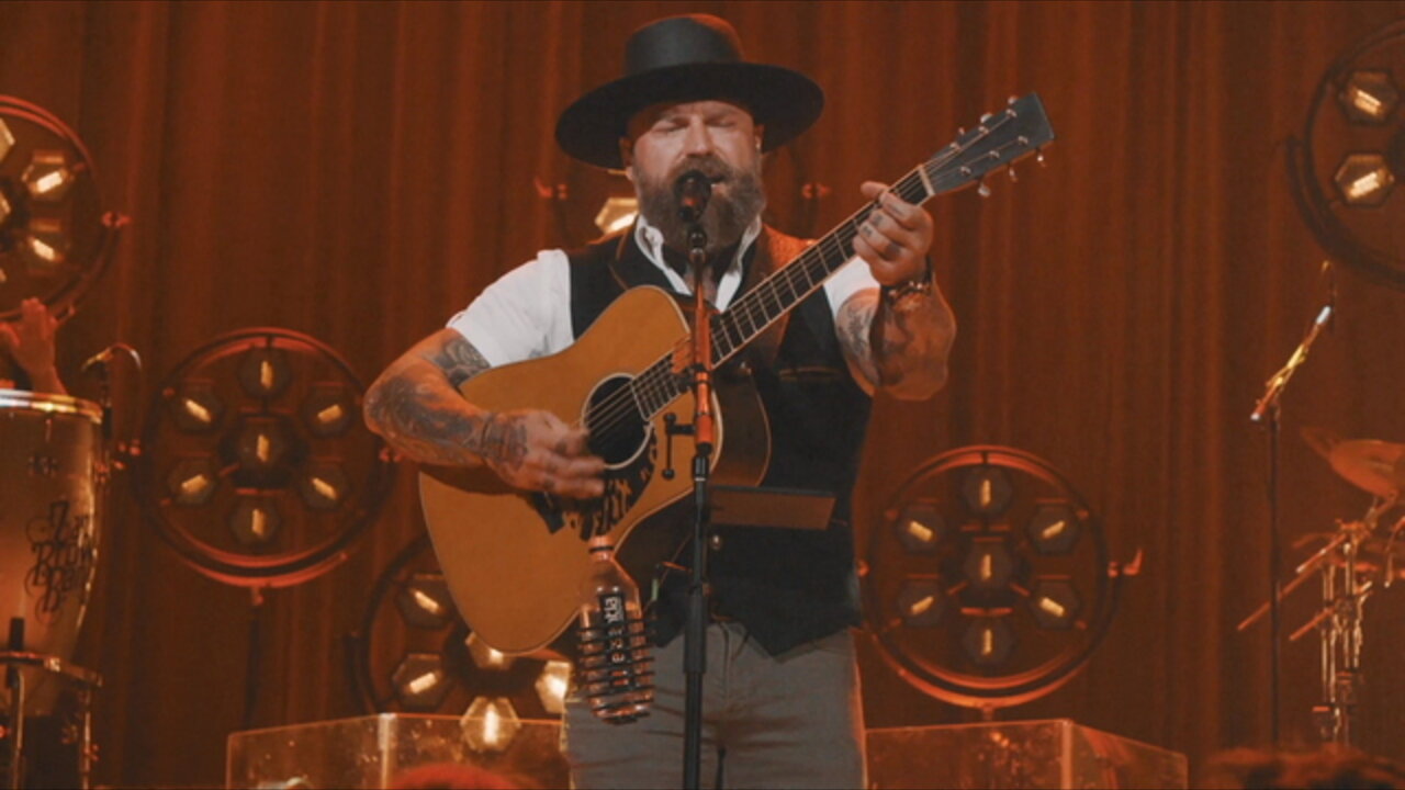 Out in the Middle (Official Live Music Video)