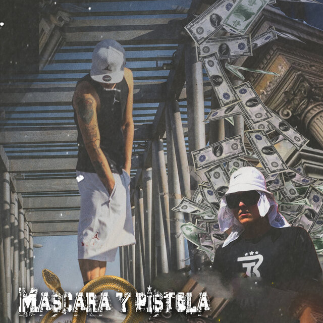 MASCARAS Y PISTOLAS