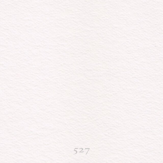 527