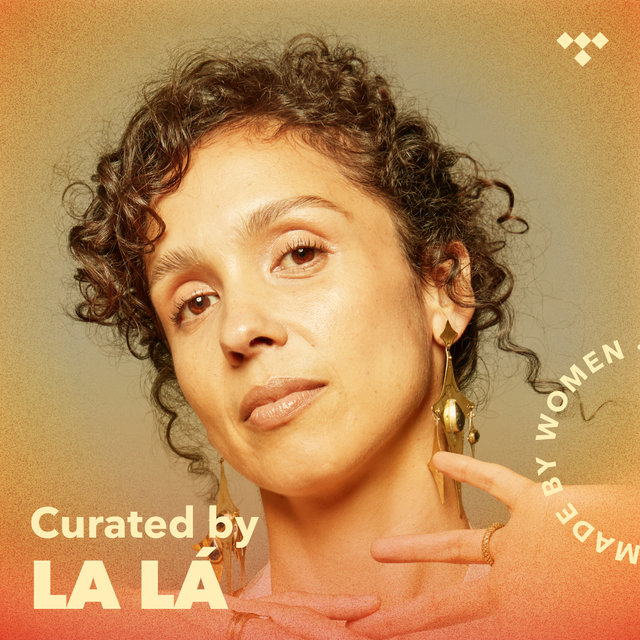 Curated by La Lá 