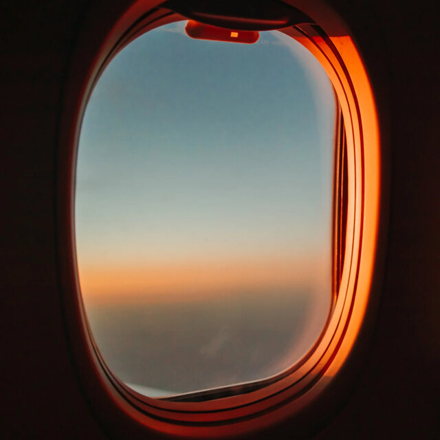 Senta em mim na janela do avião