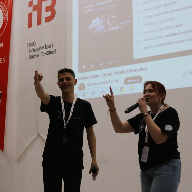 Ceylin İstedi Diye Albüm Yaptım