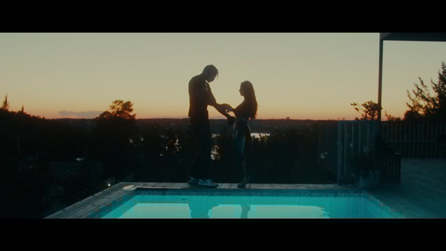 Toute la nuit (Hela natten) (Official)
