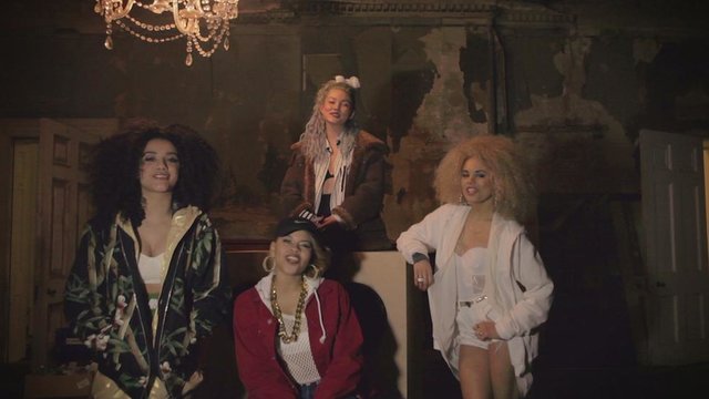 Welcome to the Jungle (Behind the Scenes)