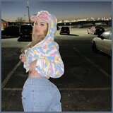 Pretty Girl (feat. Dripp WRLD)