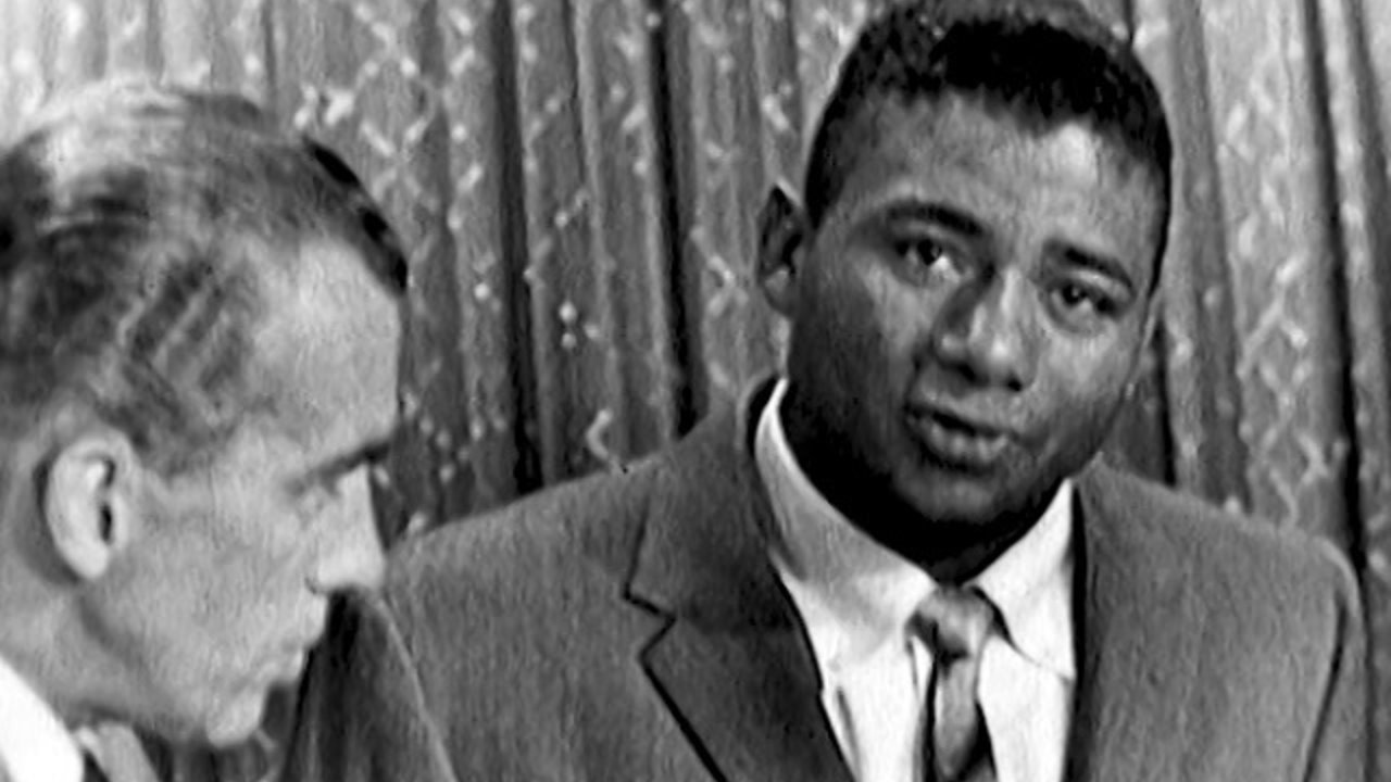 Ed Interviews Boxer (Live On The Ed Sullivan Show, September 1, 1957)