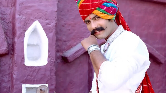Lilan Begi Begi Chal