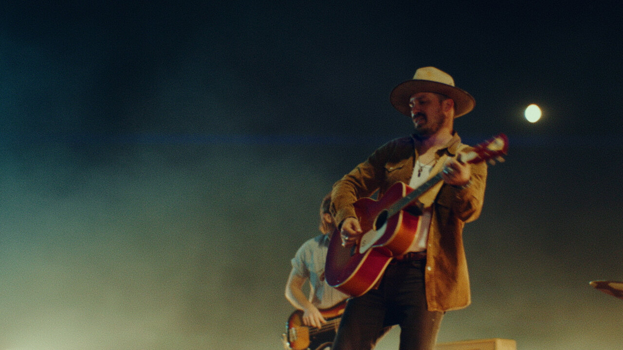 Keep The Light On (Music Video)