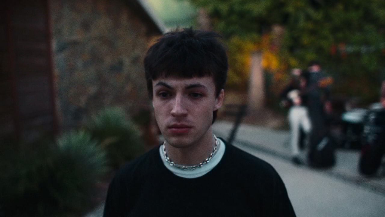 Let Her Remember (Official Video)