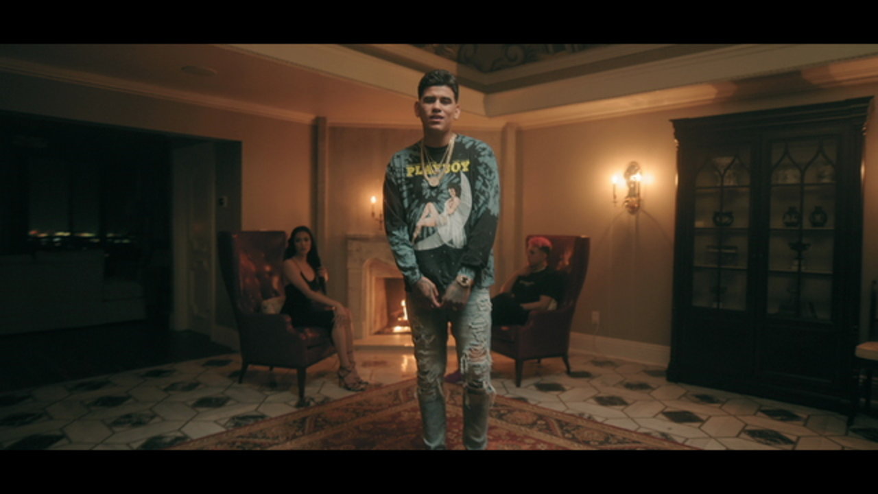 Llenas Las Cuentas (feat. Oscar Maydon)