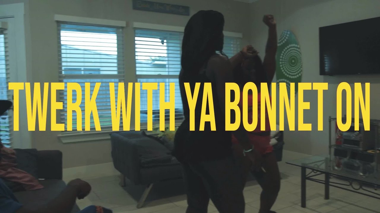 Twerk Wit Ya Bonnet On 