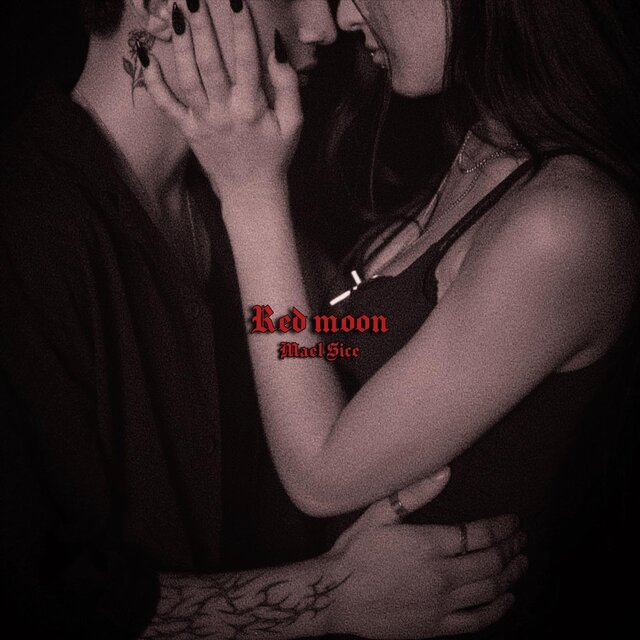 Red Moon
