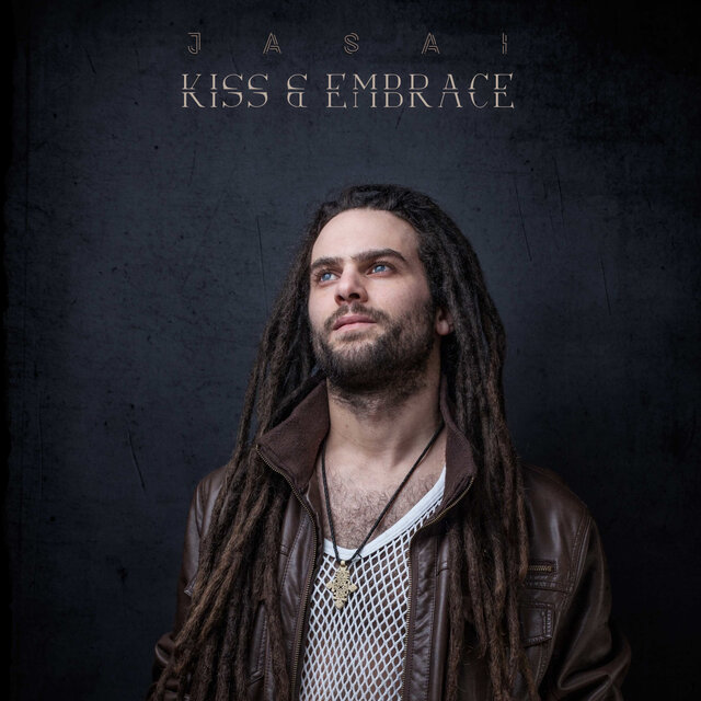 Kiss & Embrace