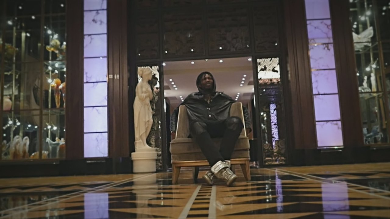 Monica Jolie (Clip officiel)
