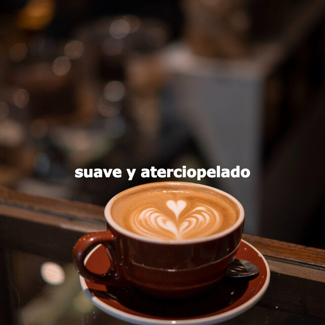 suave y aterciopelado