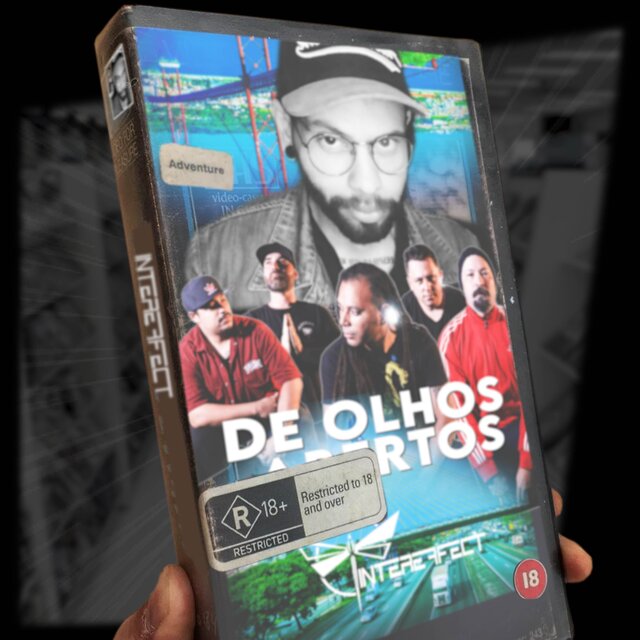 De Olhos Abertos