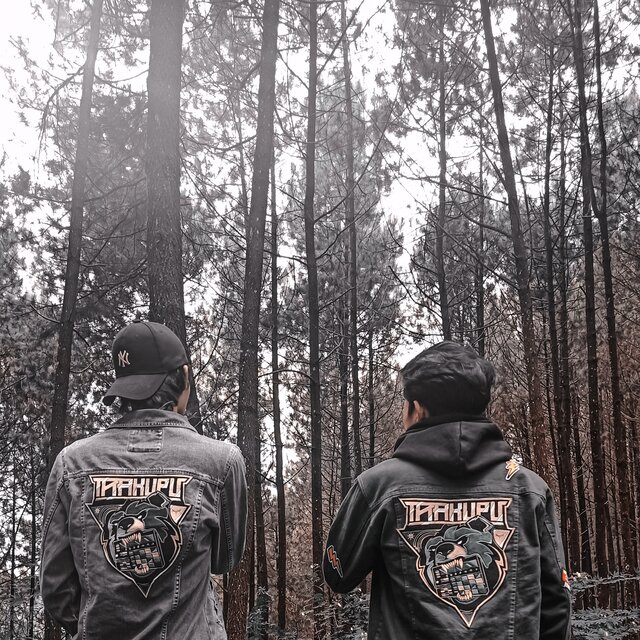 Feat Song