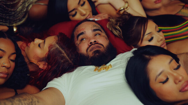 Watch Yo Bitch (Official Video)