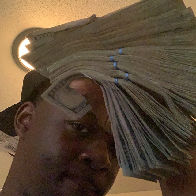 Pack (feat. Omb Peezy)