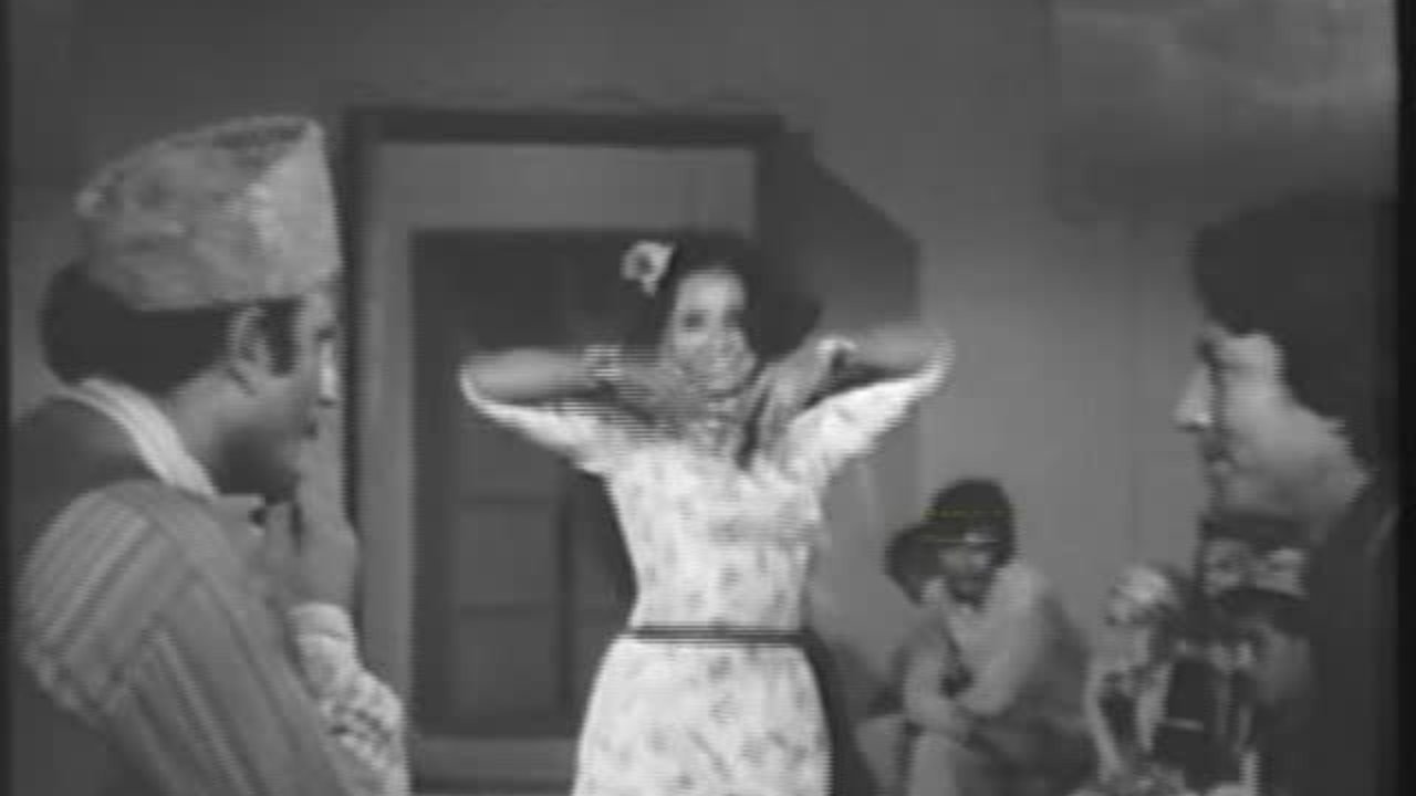 Badar Munir - Dagaz Da Maidan - Pashto Classic Movie