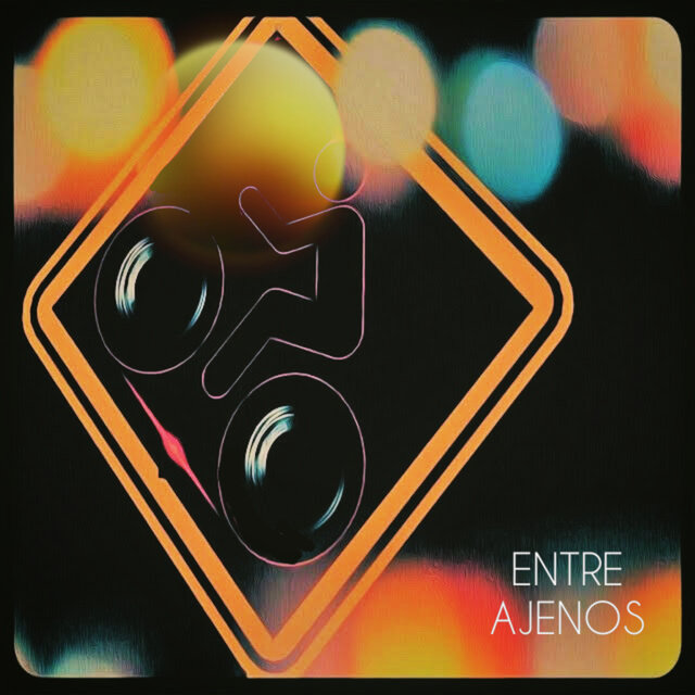 ENTRE AJENOS (Remasterizado)