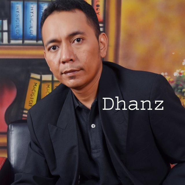 Pertegaslah