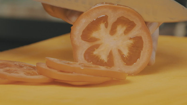 Eм и плачу