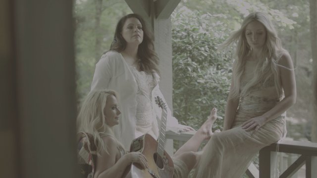 Interstate Gospel (Stories Behind the Song)