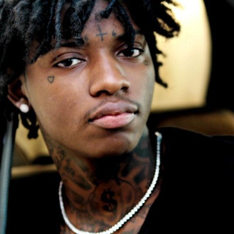 Sahbabii On Tidal