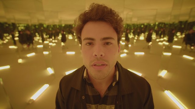 Eu Não Valho Nada (feat. Cynthia Luz)