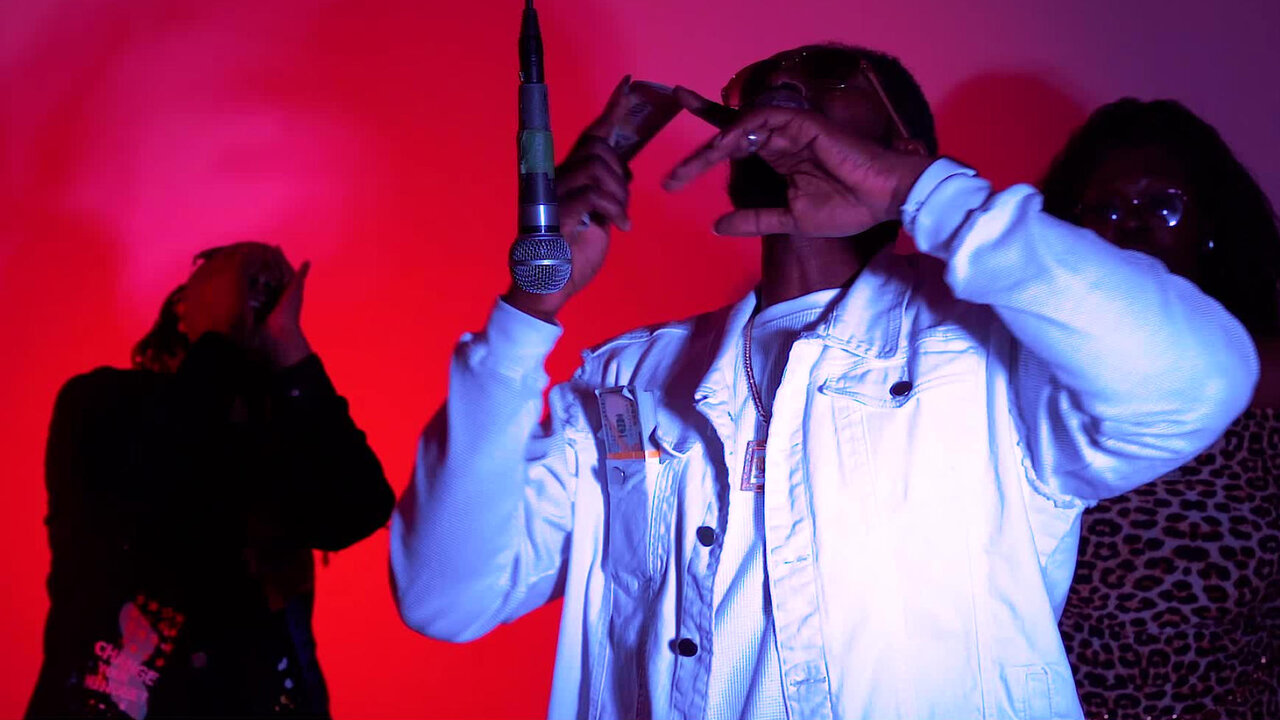 TLE Takeova (feat. Mz Dia Jay  & Lil Howard )