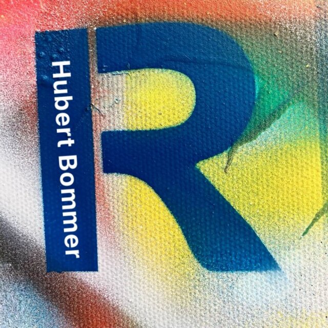 R