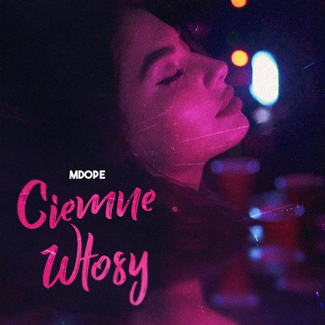 Ciemne włosy