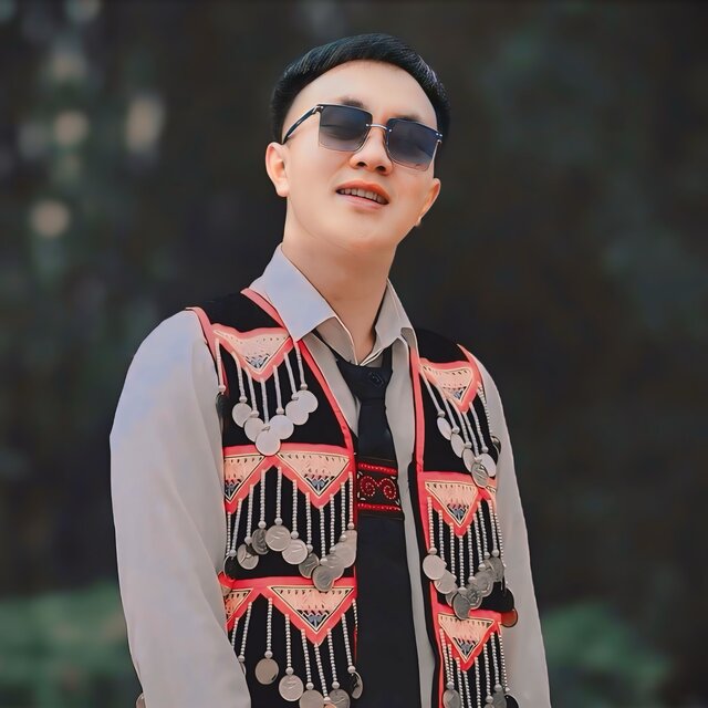 ມັກສາວລາວ-nyiam hluas nkauj nplog
