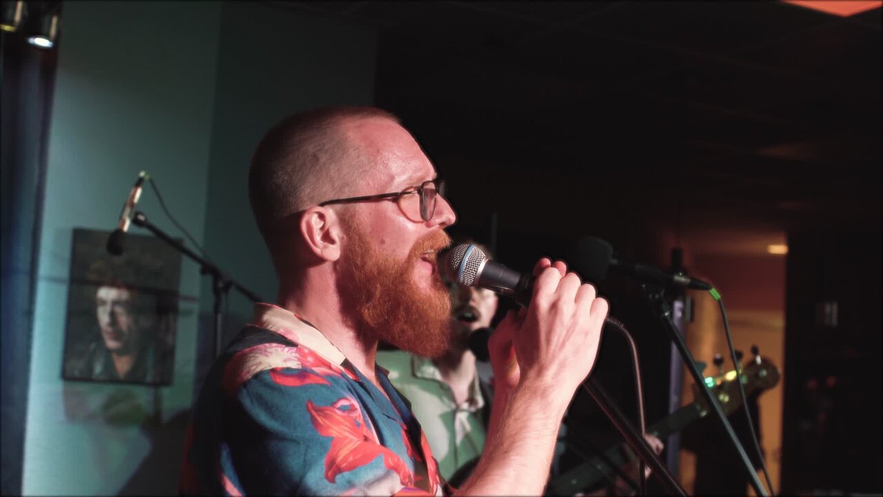 There Are No Mountains (feat. The Bitterfly Collective) [Live at De Groeverij] (De Groeverij, 2023)