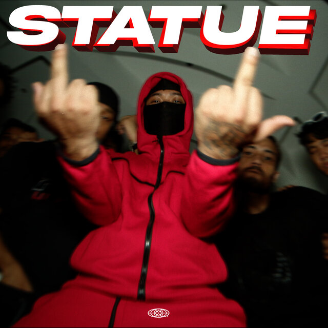 Statue