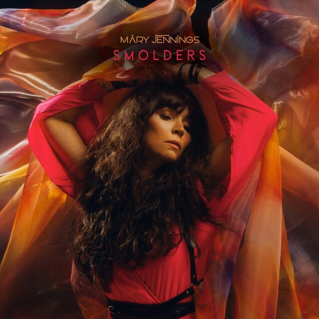 Smolders