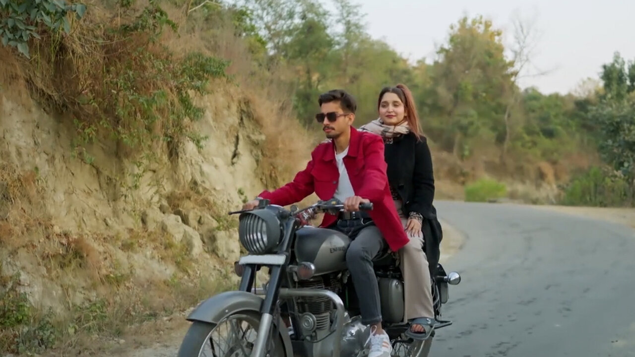 Jammu Kumai De
